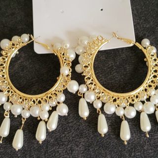 Aretes