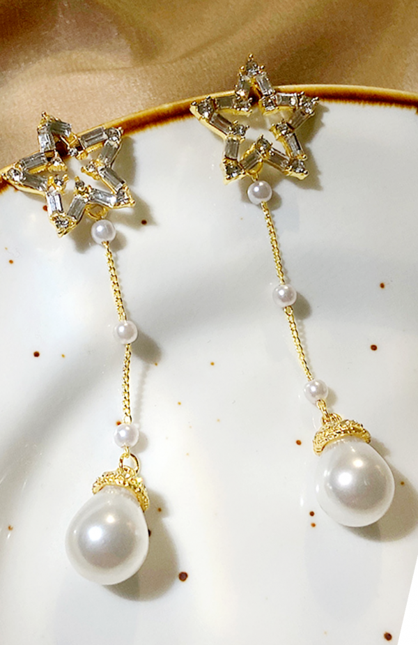 ARETES - Imagen 3