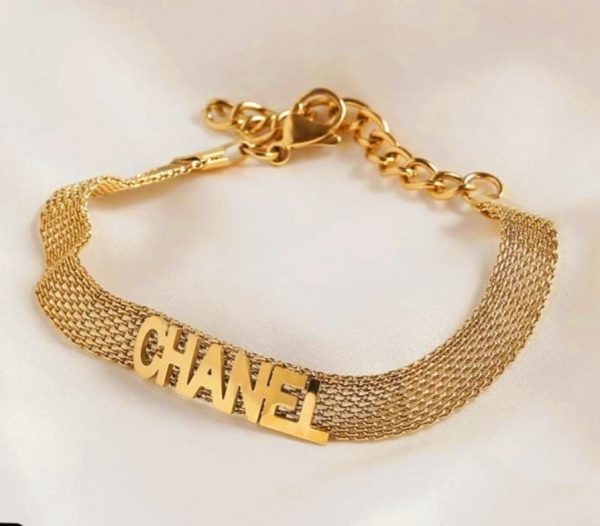 Brazalete chanel MATERIAL: ACERO INOXIDABLE