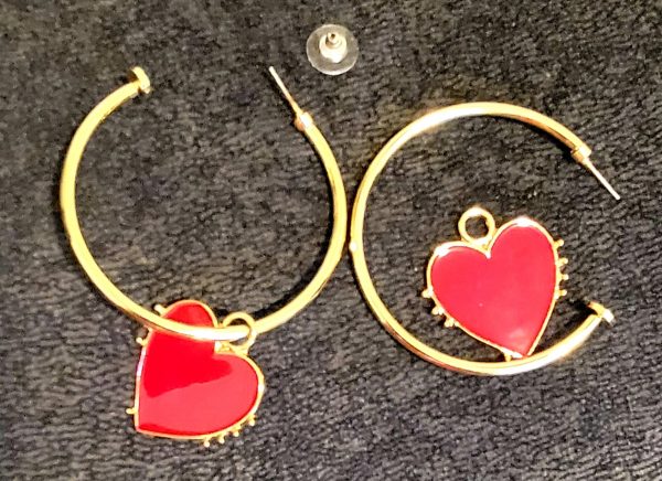 Arete tipo argolla con ❤️ - Imagen 2