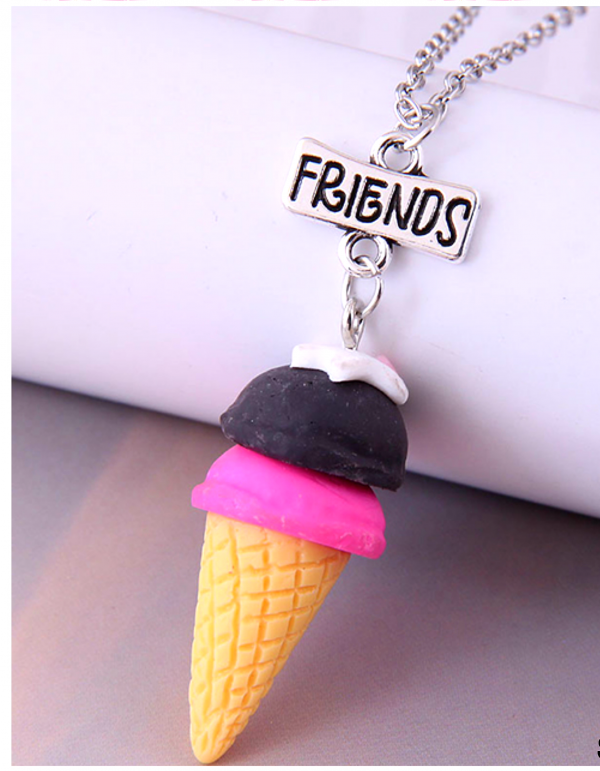 Cadena niña Barquilla helado