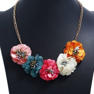 Collar flores