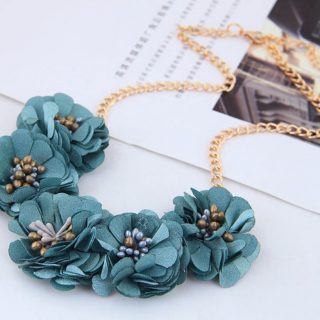 Collar flores