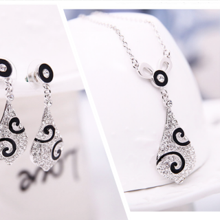 Juego arete y cadena
