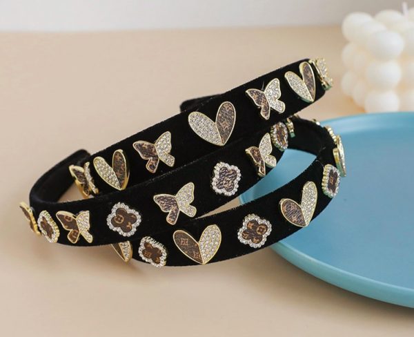 Diadema corazón y mariposa LV - Imagen 2