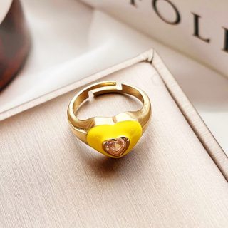 Anillo corazón amarillo