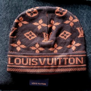 Gorro LV