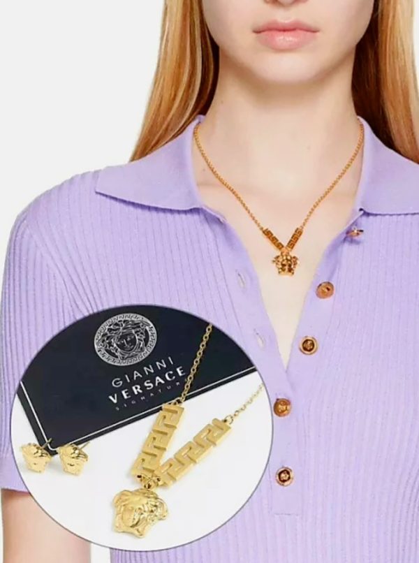 Juego collar y arete V-ersace