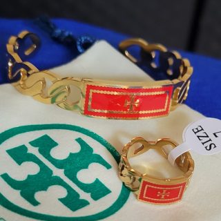 Juego de pulsera y anillo T-ory