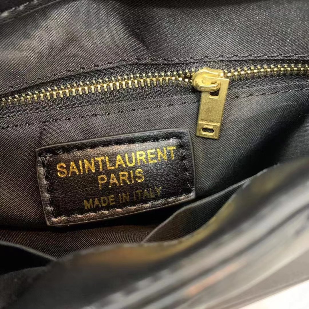 Bolso YSL con caja - Imagen 3
