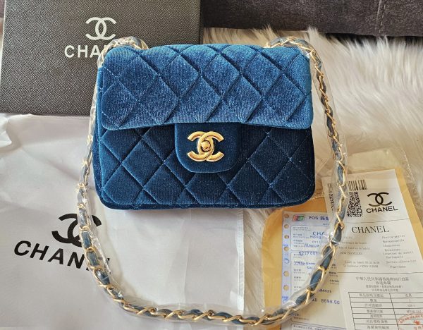 Bolso Cha-nel con caja