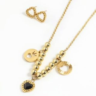 Juego collar y arete P-andora