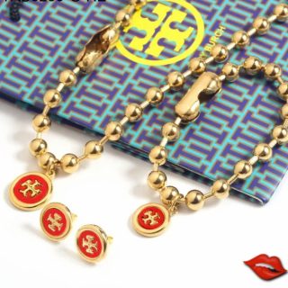 Juego con pulsera T-ory