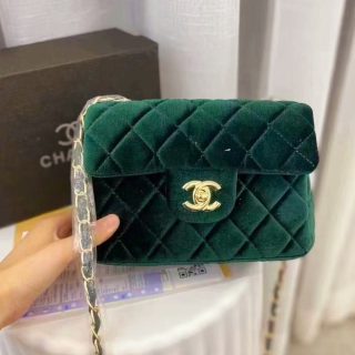 Bolso Cha-nel con caja