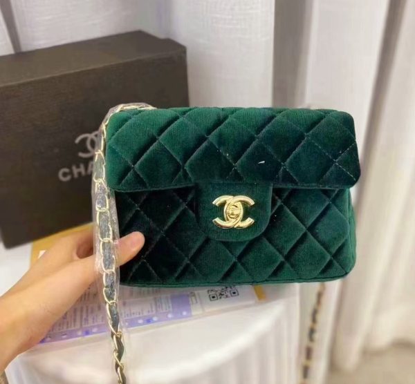 Bolso Cha-nel con caja