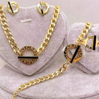 Juego con anillo B-VLGARI