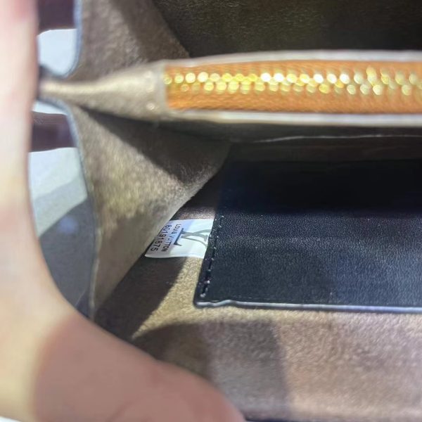 Bolso pequeño LV con caja - Imagen 2