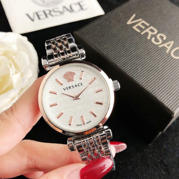 Reloj V-ersace con caja
