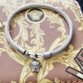 Pulsera V-ersace plata