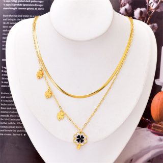 Collar Van-Cleef
