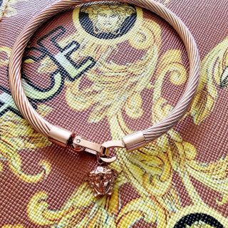 Pulsera V-ersace oro rosa