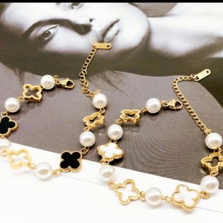 Pulsera blanca Van-Cleef