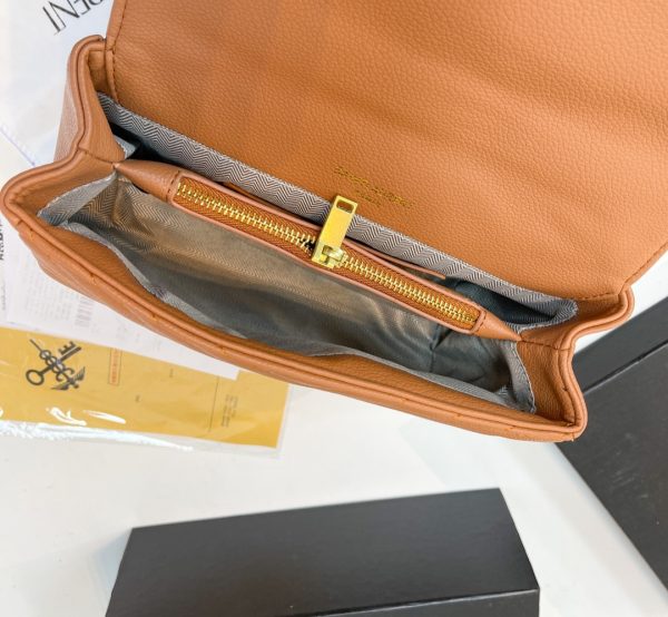 Bolso YSL con caja - Imagen 2