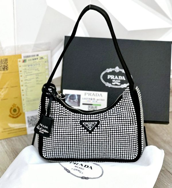 Bolso Pra-da con caja