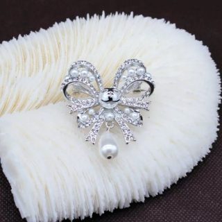 Broche Cha-nel