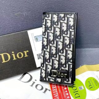 Tarjetero D-ior con caja