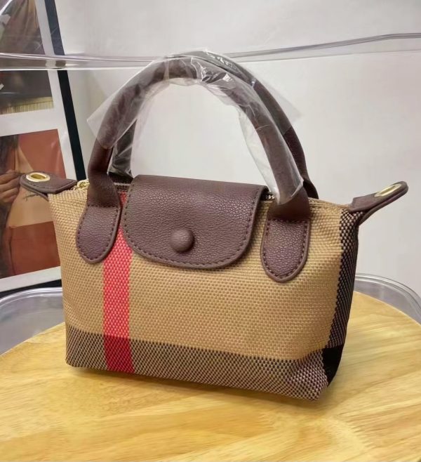 Bolso Crossbody B-urberry