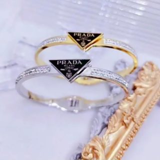 Pulsera Pra-da gold