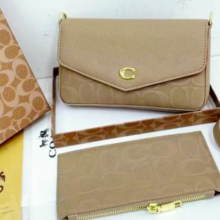 Bolso C-oach con caja 2 pcs