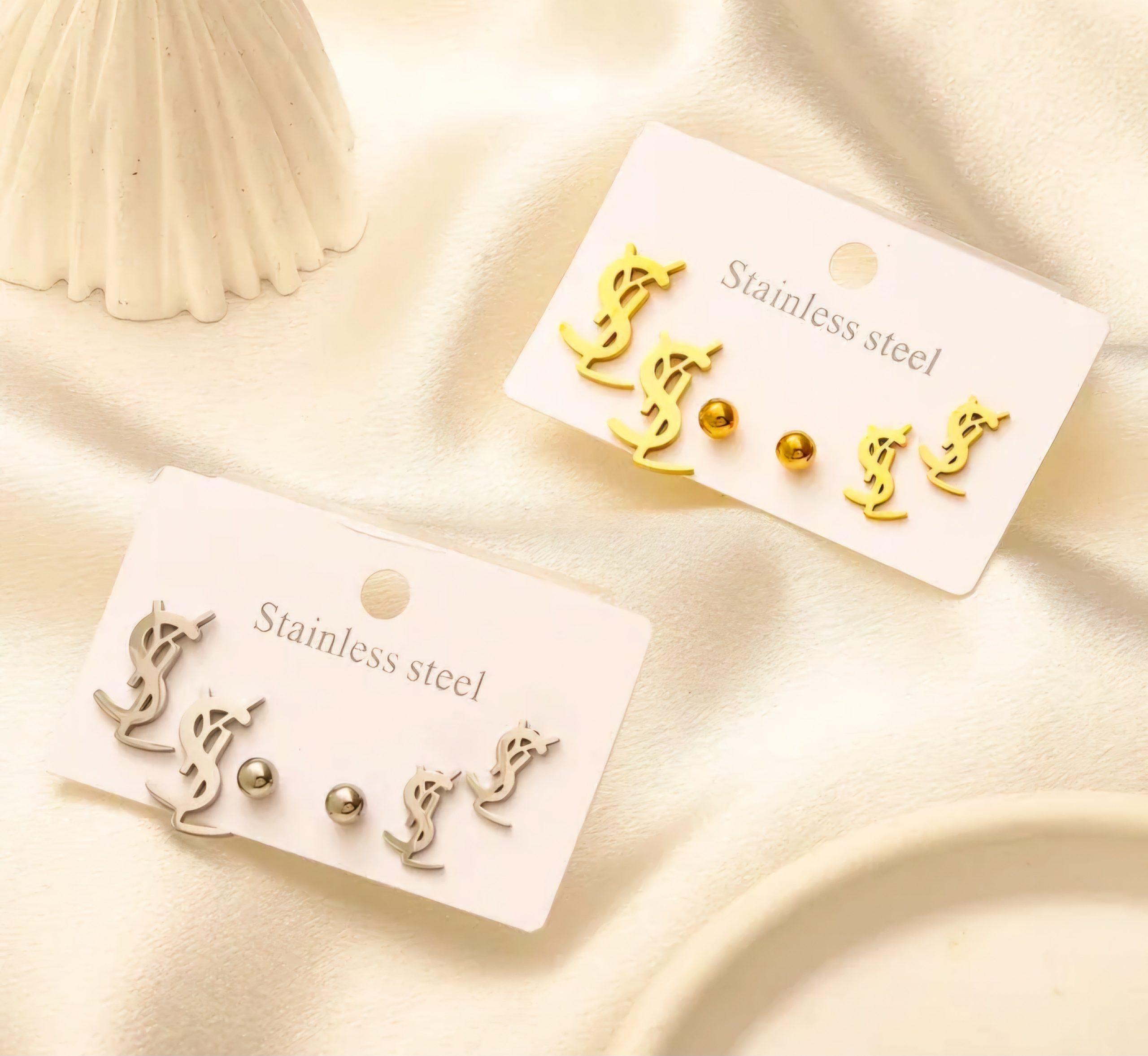 Juego arete YSL Gold