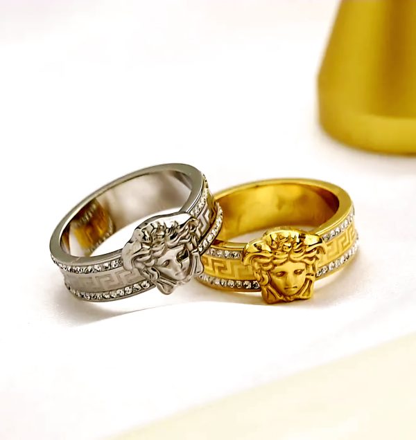 Anillo V-ersace gold #7