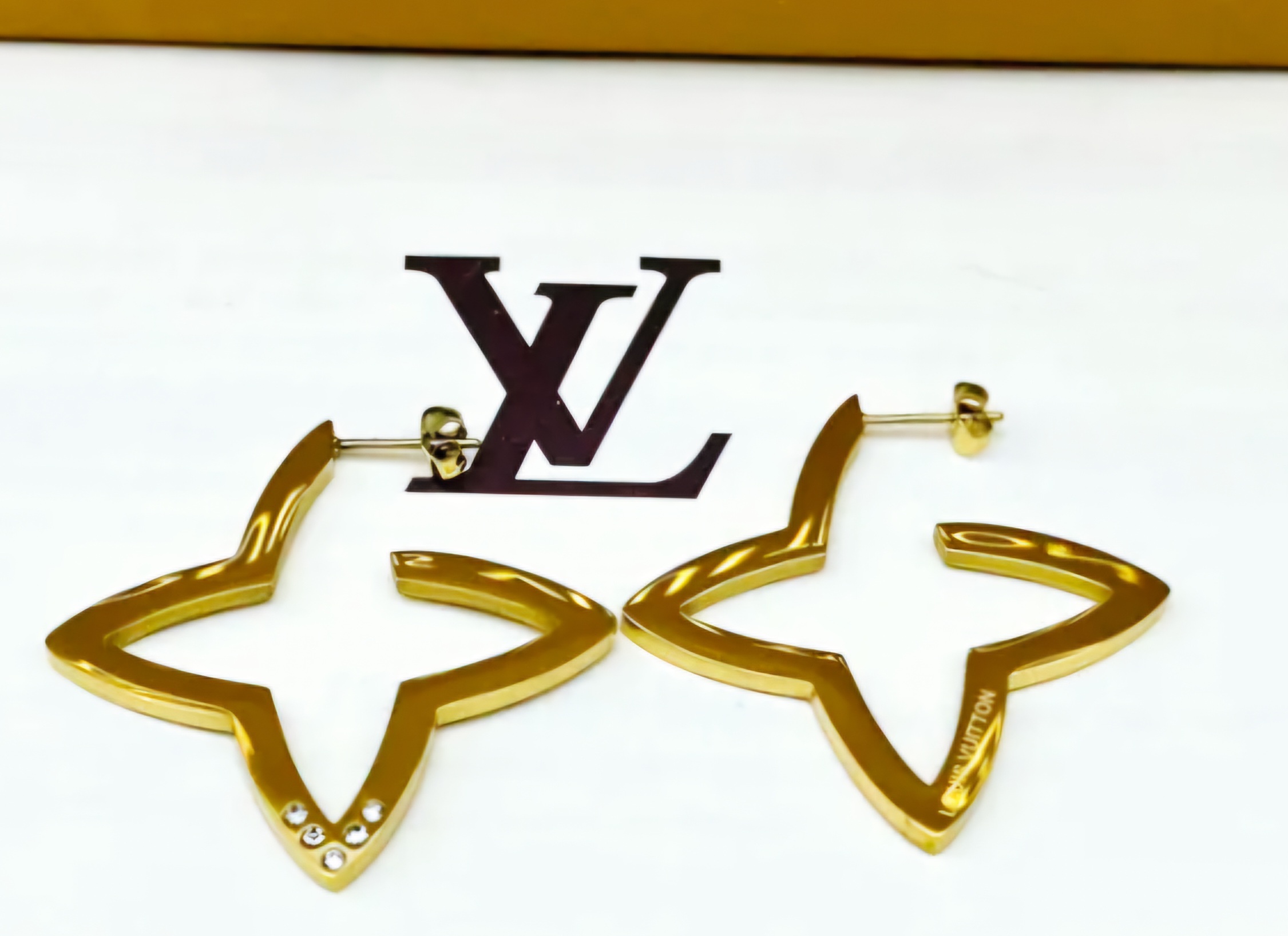 Arete LV